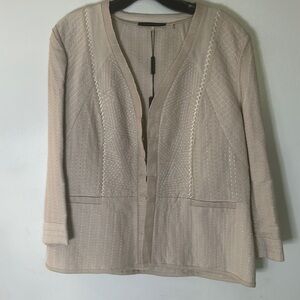 Elie Tahari Cream Jacket  Size L. New with Tags
